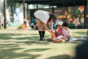 BIB: 
                            <button type="button" onclick="openModal(27505183)" class="btn btn-primary btn-sm float-right btn-popup" data-toggle="modal" data-target=".modal-high-quality">
                        <i class="fas fa-shopping-cart"></i> Add to Cart
                    </button>
                                            <button type="button" onclick="isThisMe(27505183, true)" class="btn btn-success btn-sm float-right btn-popup btn-isme hidden" data-toggle="tooltip" data-placement="bottom" title="นี่คือรูปของคุณใช่ไหม คลิกที่นี่เพื่อเอาเข้าอัลบั้ม">
                        <i class="fas fa-plus"></i> Add to album
                    </button>
                    <button type="button" onclick="isThisMe(27505183, false)" class="btn btn-warning btn-sm float-right btn-popup btn-isnotme hidden">
                        <i class="fas fa-ban"></i> Remove from album
                    </button>